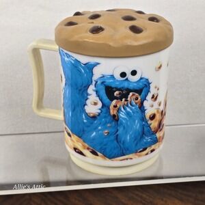 Cookie Monster Mug Sesame Street Kids Cup Dish Lid Blue Plastic Vintage 80s